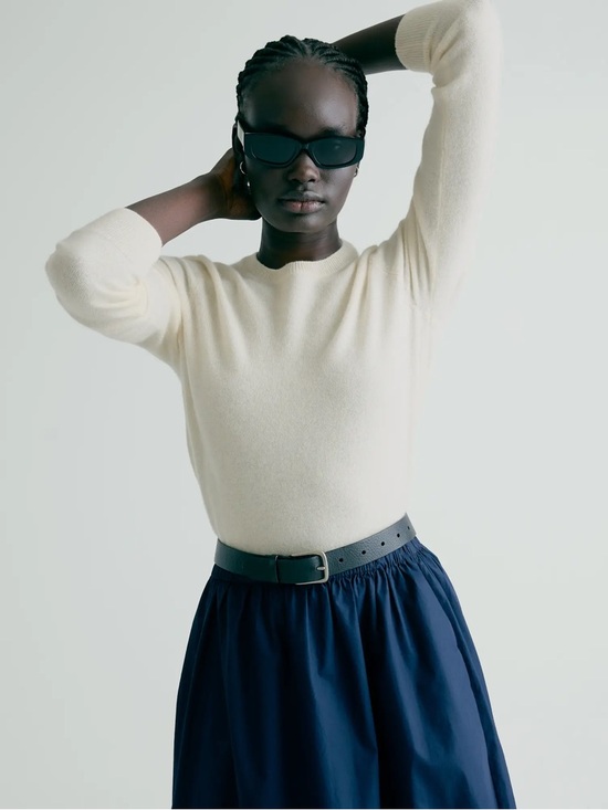 Quince Mongolian Cashmere Crewneck Sweater in Ivory minimalist capsule Size S - Picture 6 of 13